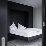 Stadthotel Goldenes Schiff ホテル 4*