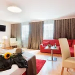Stadthotel Goldenes Schiff ホテル バート・イシュル