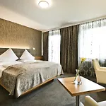 ホテル Stadthotel Goldenes Schiff