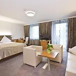 ホテル Stadthotel Goldenes Schiff バート・イシュル