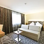 ホテル Stadthotel Goldenes Schiff 4*