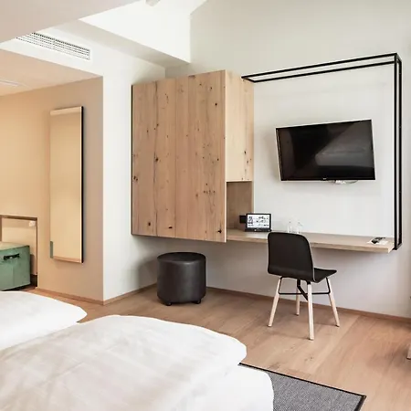 Stadthotel Goldenes Schiff ホテル バート・イシュル