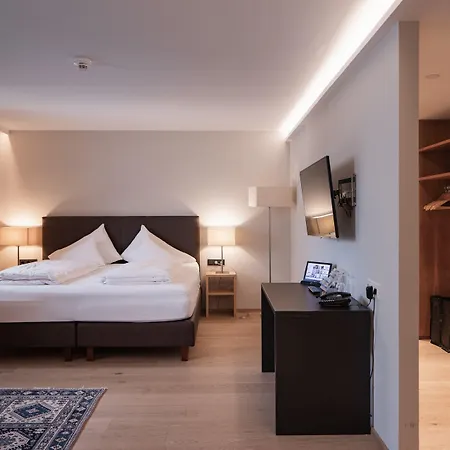 Stadthotel Goldenes Schiff Otel Bad Ischl