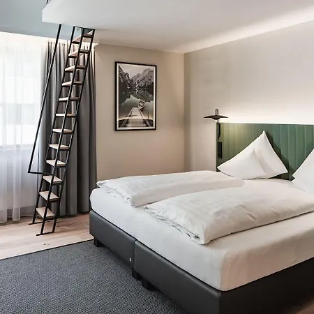 Stadthotel Goldenes Schiff 4*