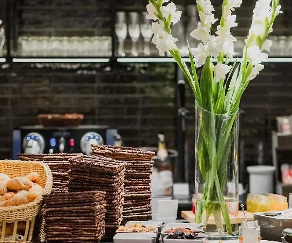 Stadthotel Goldenes Schiff 4* 巴德伊舍