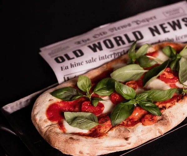 Stadthotel Goldenes Schiff ホテル バート・イシュル