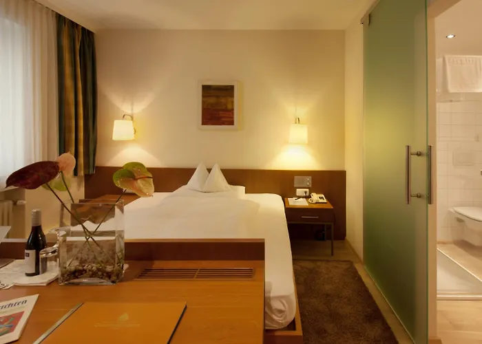 Stadthotel Goldenes Schiff 酒店 巴德伊舍