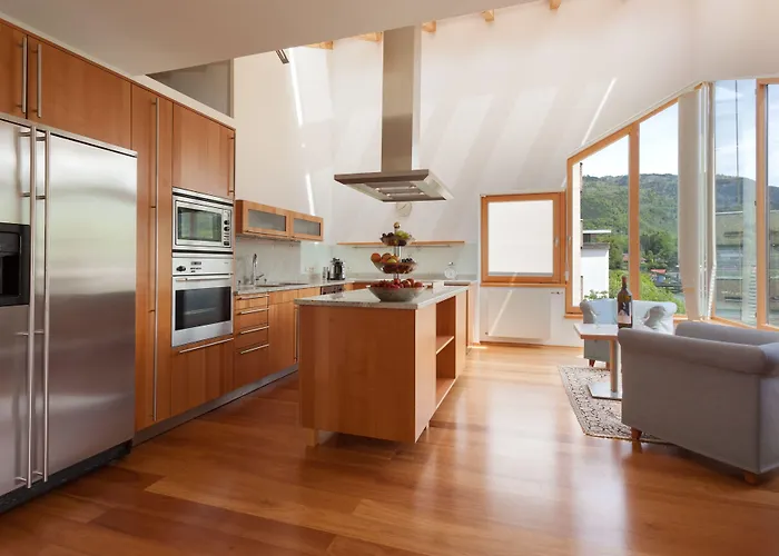 Stadthotel Goldenes Schiff 巴德伊舍