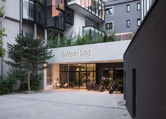 ホテル Stadthotel Goldenes Schiff バート・イシュル