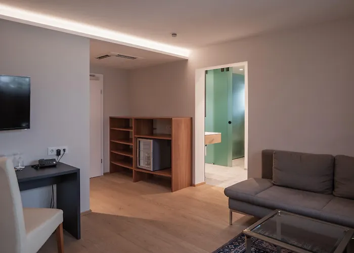 Hotel Stadthotel Goldenes Schiff 4*